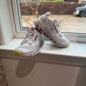Women's White and Yellow Athletic Sneakers On cloud used